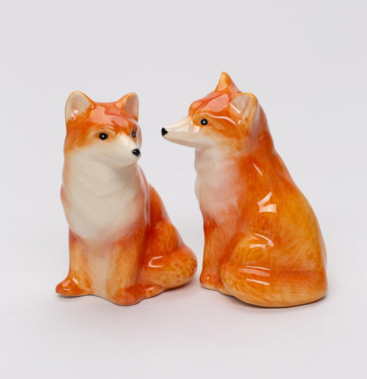 Cosmos Gifts Fine Ceramic Fox Salt and Pepper Shakers 3.5 In Orange Red
