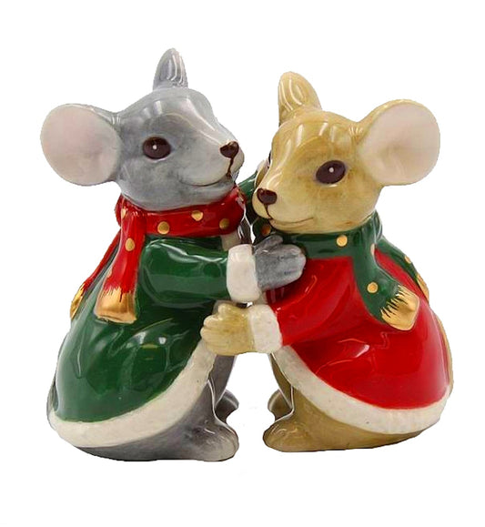 Cosmos Gifts Fine Ceramic Christmas Mouse Couple Hugging Salt & Pepper Shakers Set 3-3/8" H