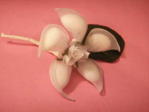 Party Favors Plus Silver Almond Flower Holder 144 Count