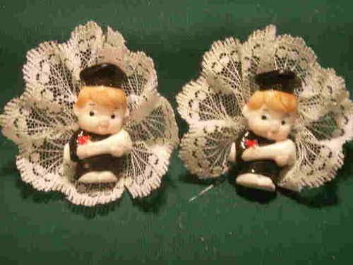 Party Favors Plus 8 Graduates Boys Cold Porcelain Trinket Cake Decoration Capia Favor with Lace 2.5 Inch