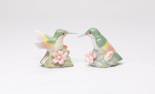 Appletree Design Hummingbird Bird Porcelain Salt & Pepper Shakers Set 3-1/8" L