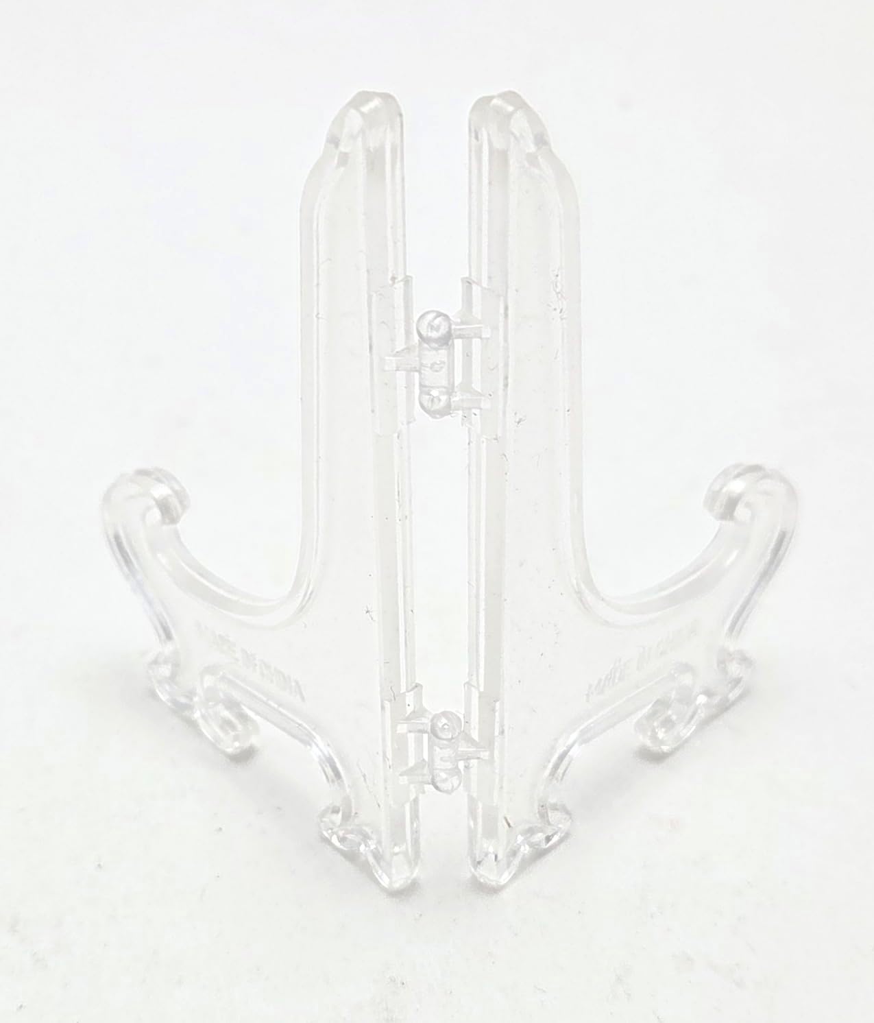 Party Favors Plus Clear Plastic Display Easel 3.5 Inch Glossy Stackable 18 Pcs