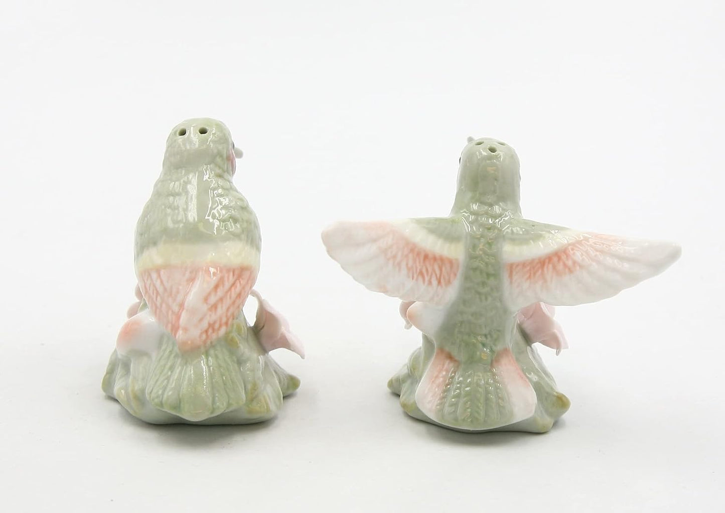 CG Fine Ceramic Green Hummingbirds with Multi-Colored Wings Salt and Pepper Shakers Set 2-1/2" H