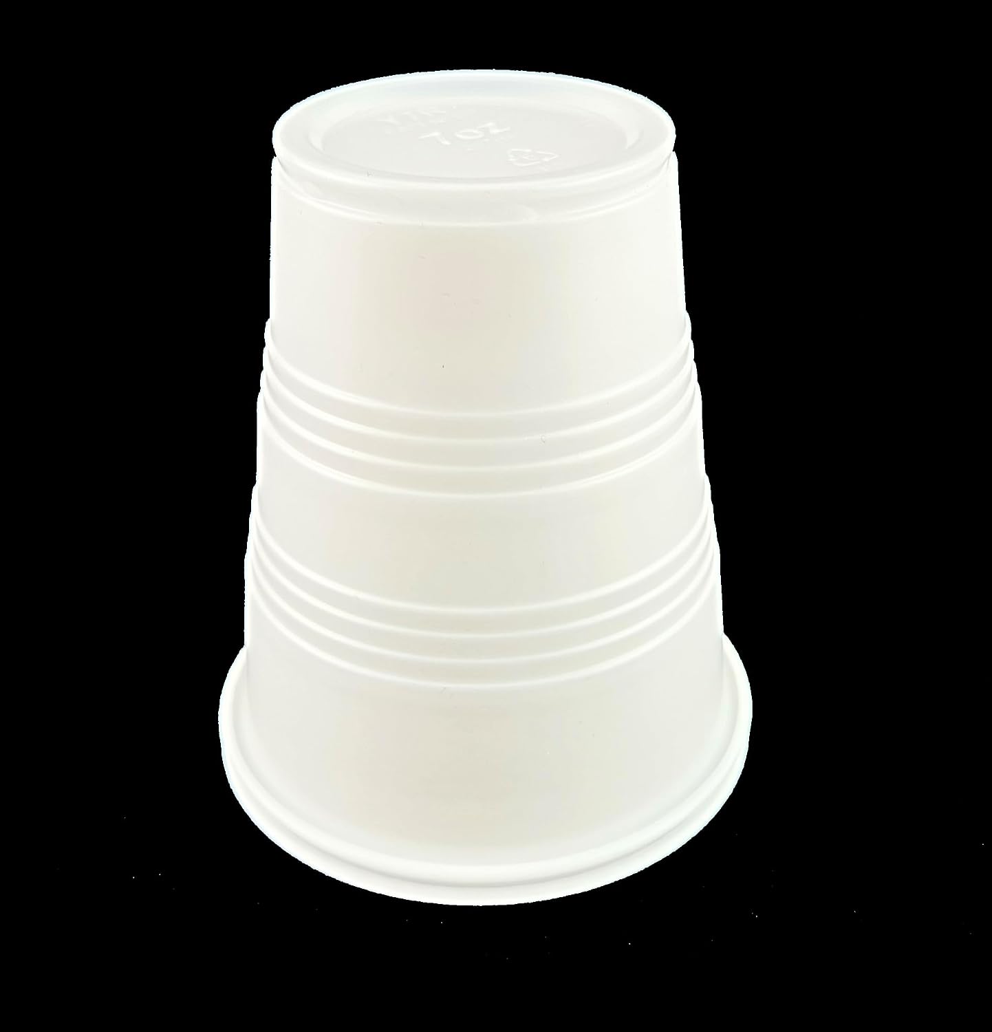 Party Favors Plus White Plastic Cups 7 oz 40 Count