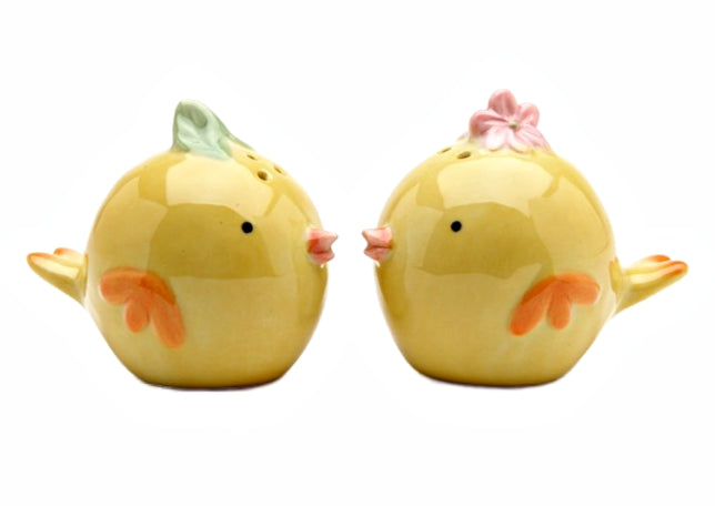 Cosmos Gifts Fine Porcelain Yellow Chicks Salt & Pepper Shakers Set 2-1/4" L