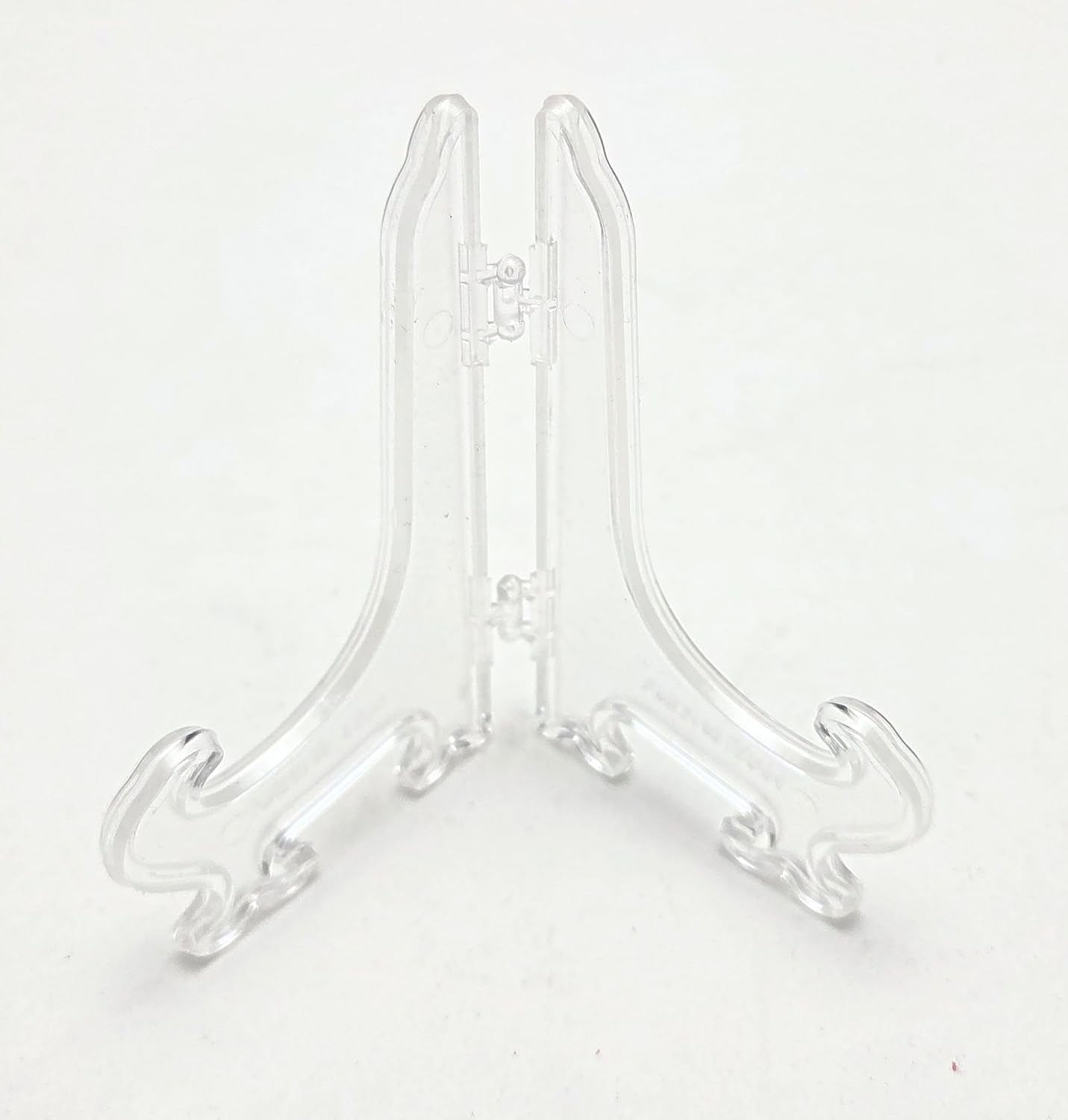 Party Favors Plus Clear Plastic Display Easel 3.5 Inch Glossy Stackable 18 Pcs