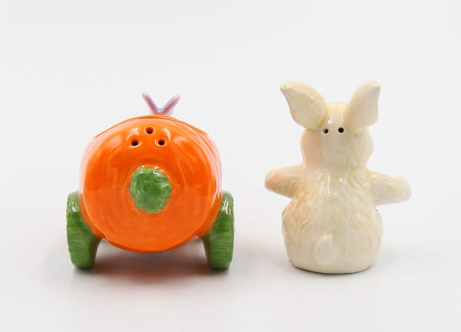 Cosmos Gifts Fine Ceramic Bunny Rabbit on Carrot Cart Salt & Pepper Shakers 4-1/4" L