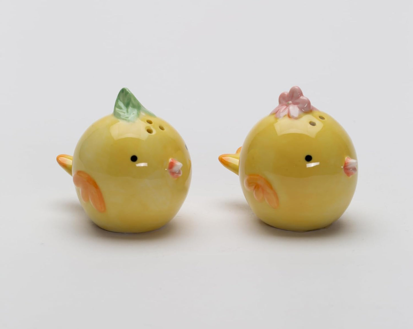 Cosmos Gifts Fine Porcelain Cute Little Yellow Chicks Birds Salt & Pepper Shakers Set 2-1/4" L