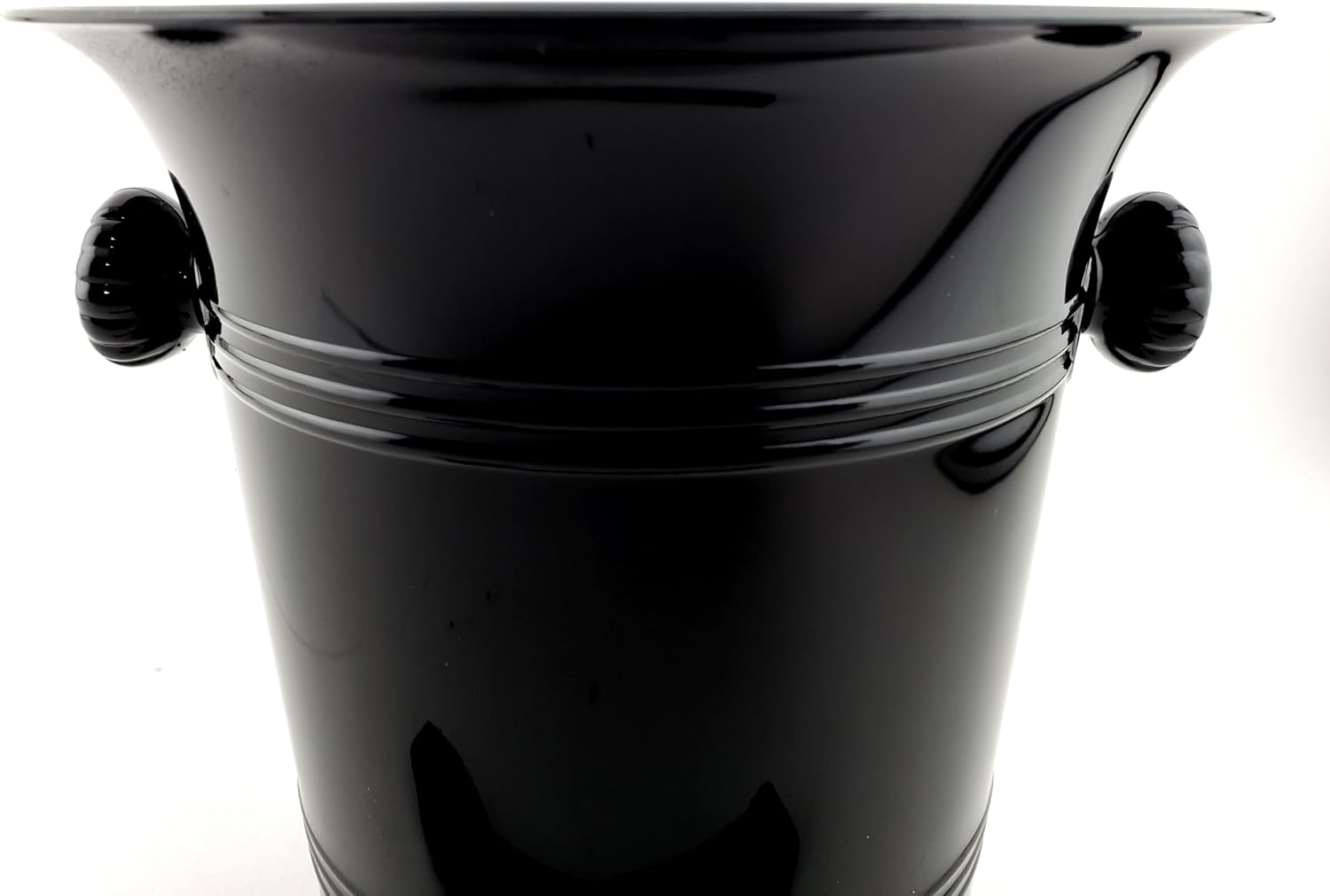 2 Disposable Black Plastic Base Ice Buckets with Tongs 6 x 6 Non Durable Plastic
