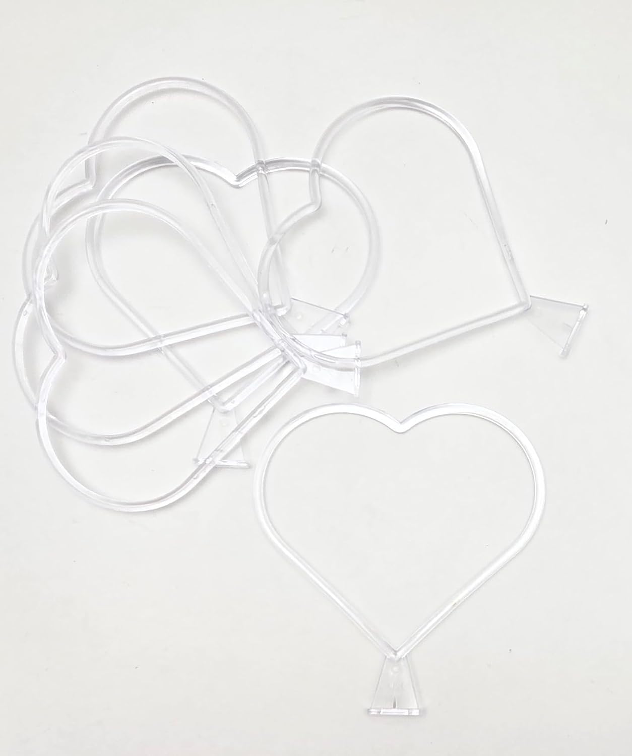 Clear Plastic Heart Craft Backdrop Stands, 6 Pieces