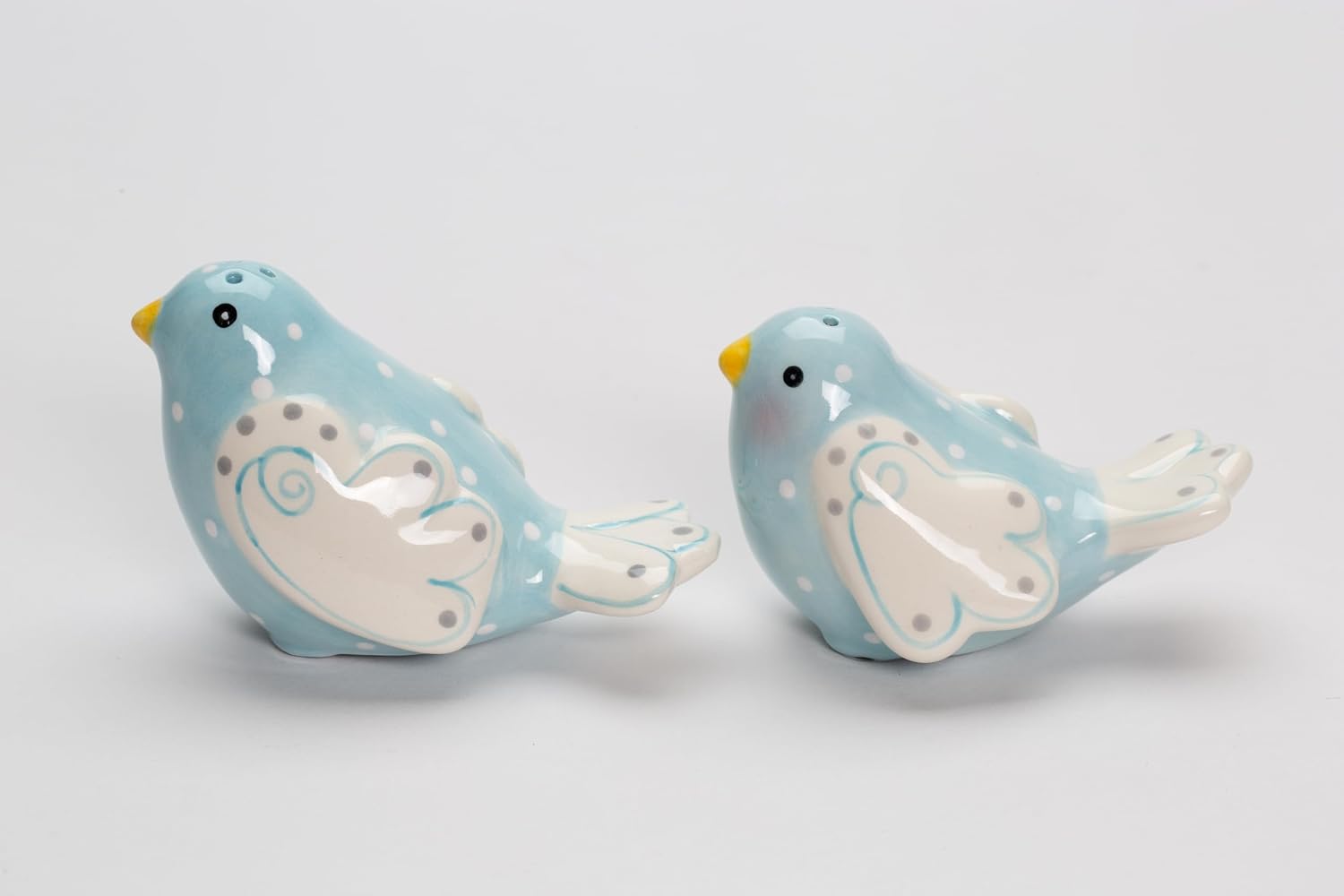 Cosmos Gifts Fine Ceramic Lovebird Bluebird Pastel Baby Blue Bird with White Wings and White Polka Dots Design Salt and Pepper Shakers Set 3-5/8" L