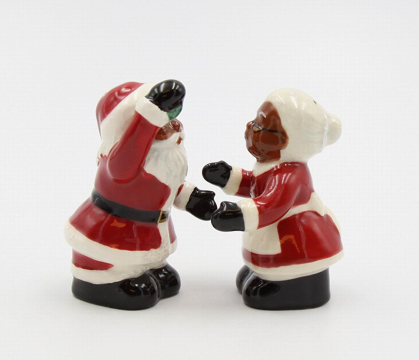 Cosmos Gifts Fine Ceramic African American Mr. & Mrs. Santa Claus Kissing Under Mistletoe Salt and Pepper Shakers Set of 2 3-3/8" H