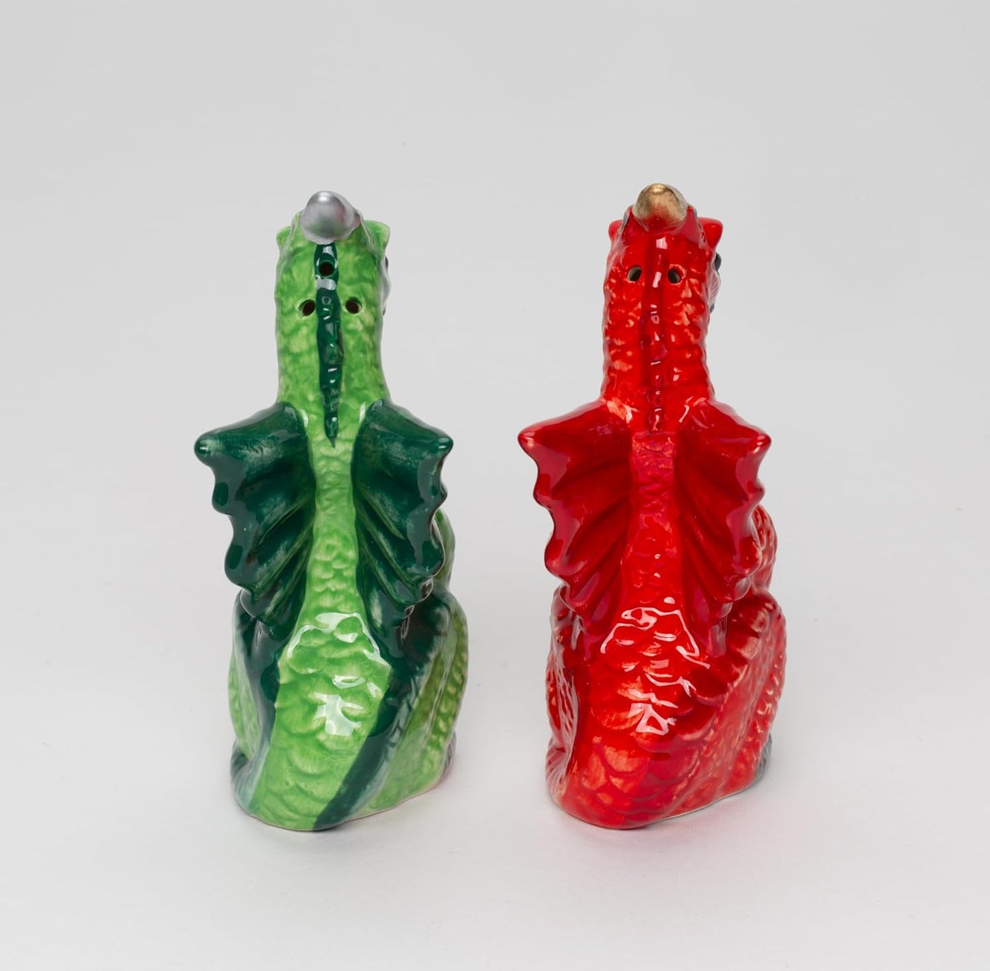 Cosmos Gifts 21096 Medieval Red & Green Dragon Salt and Pepper Shakers