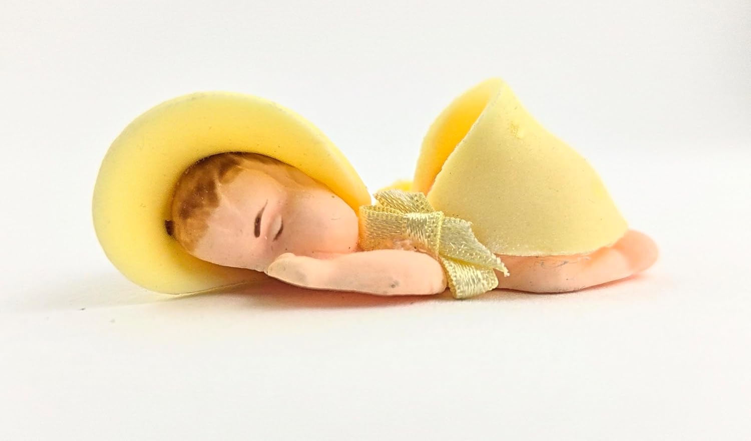 Party Favors Plus Cold Porcelain Sleeping Baby Figurines Yellow 12 Count