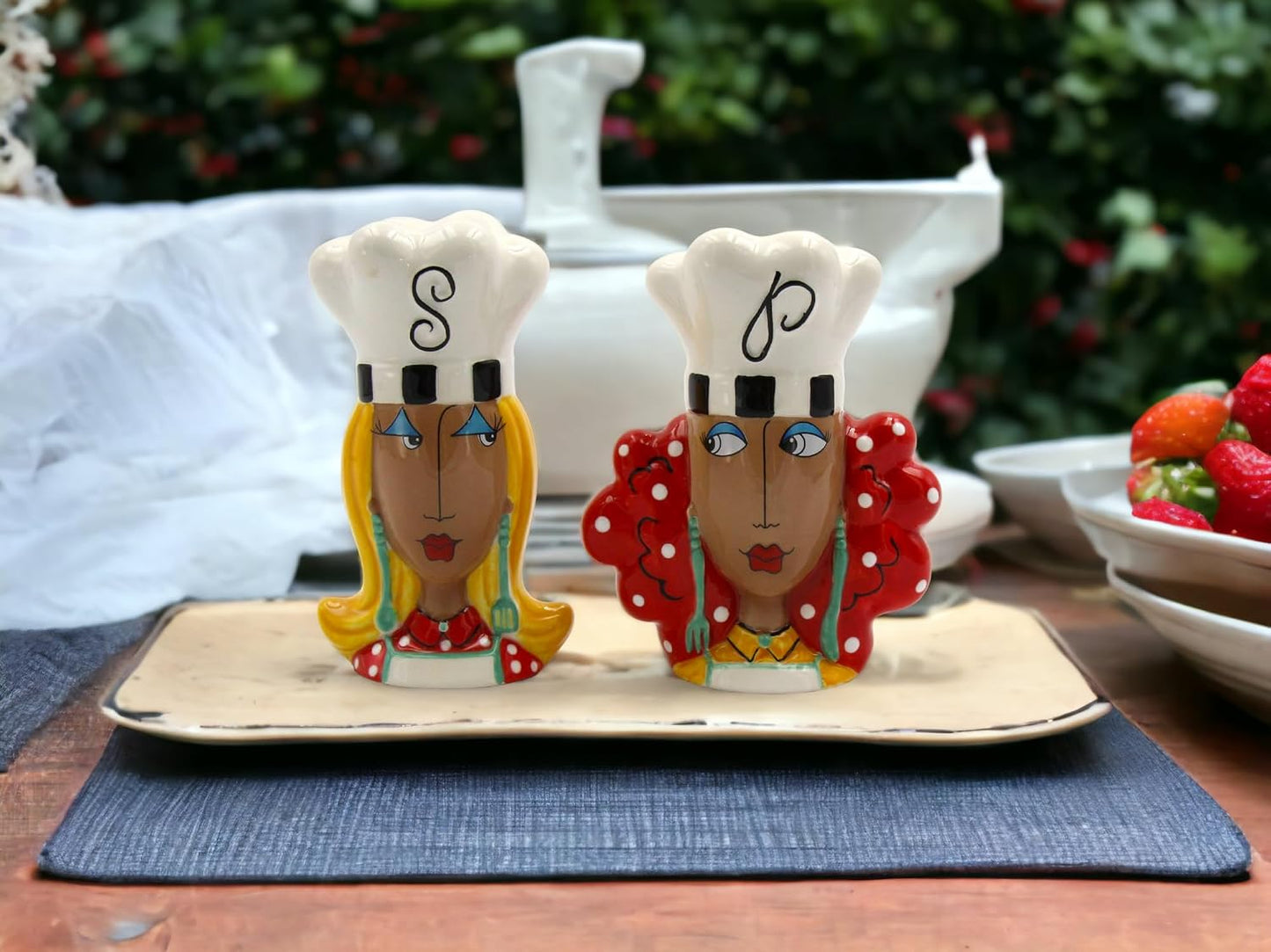 Cosmos Gifts Fine Ceramic Dollymamas African American Chef Lady Salt and Pepper Shakers Set 4-3/8" H Brown