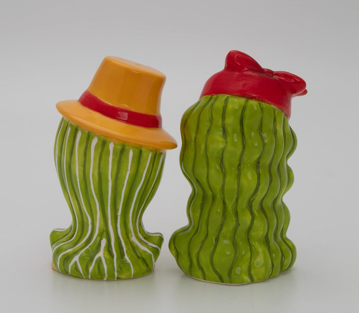 Cosmos Gifts Fine Ceramic Dollymamas African American Fashion Lady with Hats Salt & Pepper Shakers Set 4-1/2" H 62622