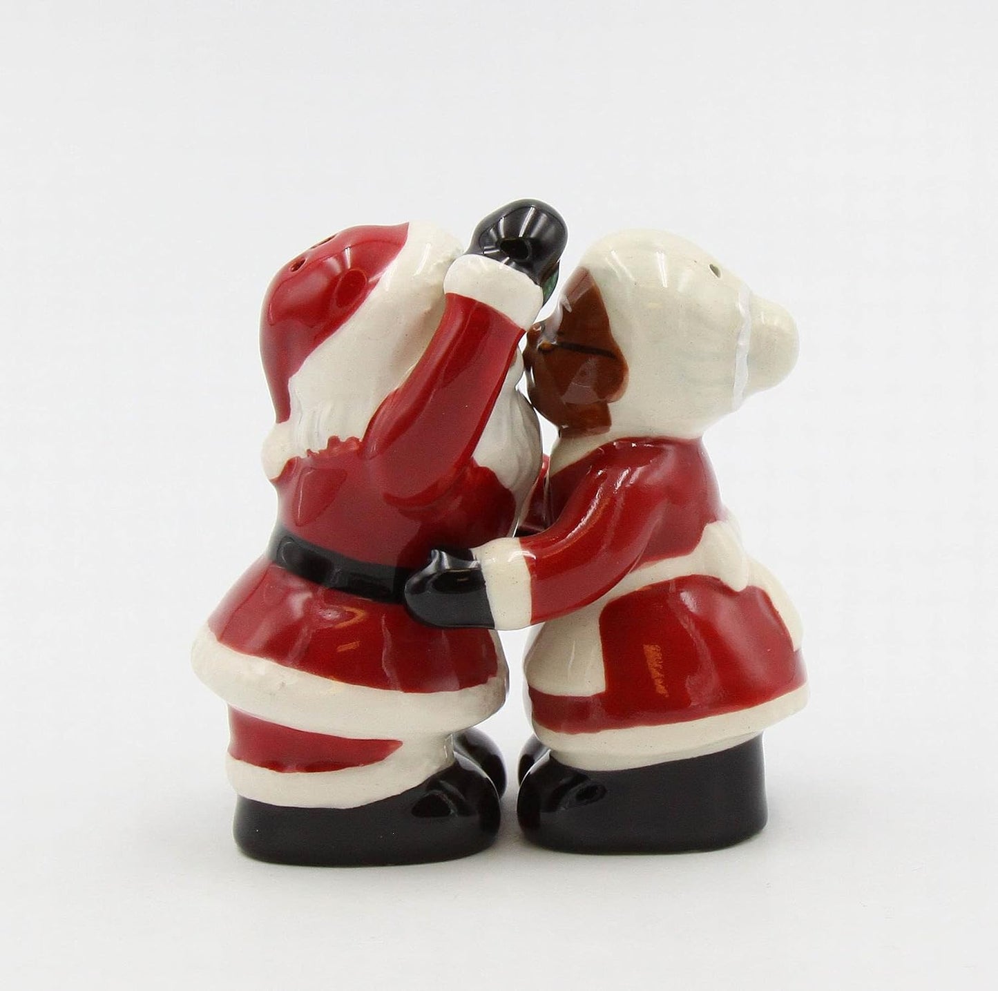 Cosmos Gifts Fine Ceramic African American Mr. & Mrs. Santa Claus Kissing Under Mistletoe Salt and Pepper Shakers Set of 2 3-3/8" H