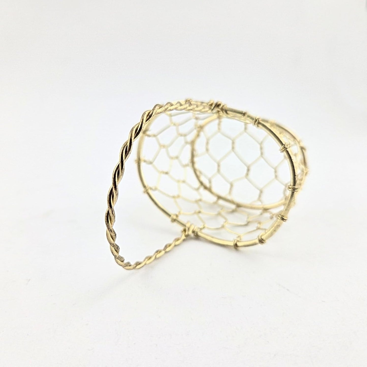 Party Favors Plus Gold Tone Miniature Oval Wire Basket with Twisted Handle 3.25 Inch 4 Pack