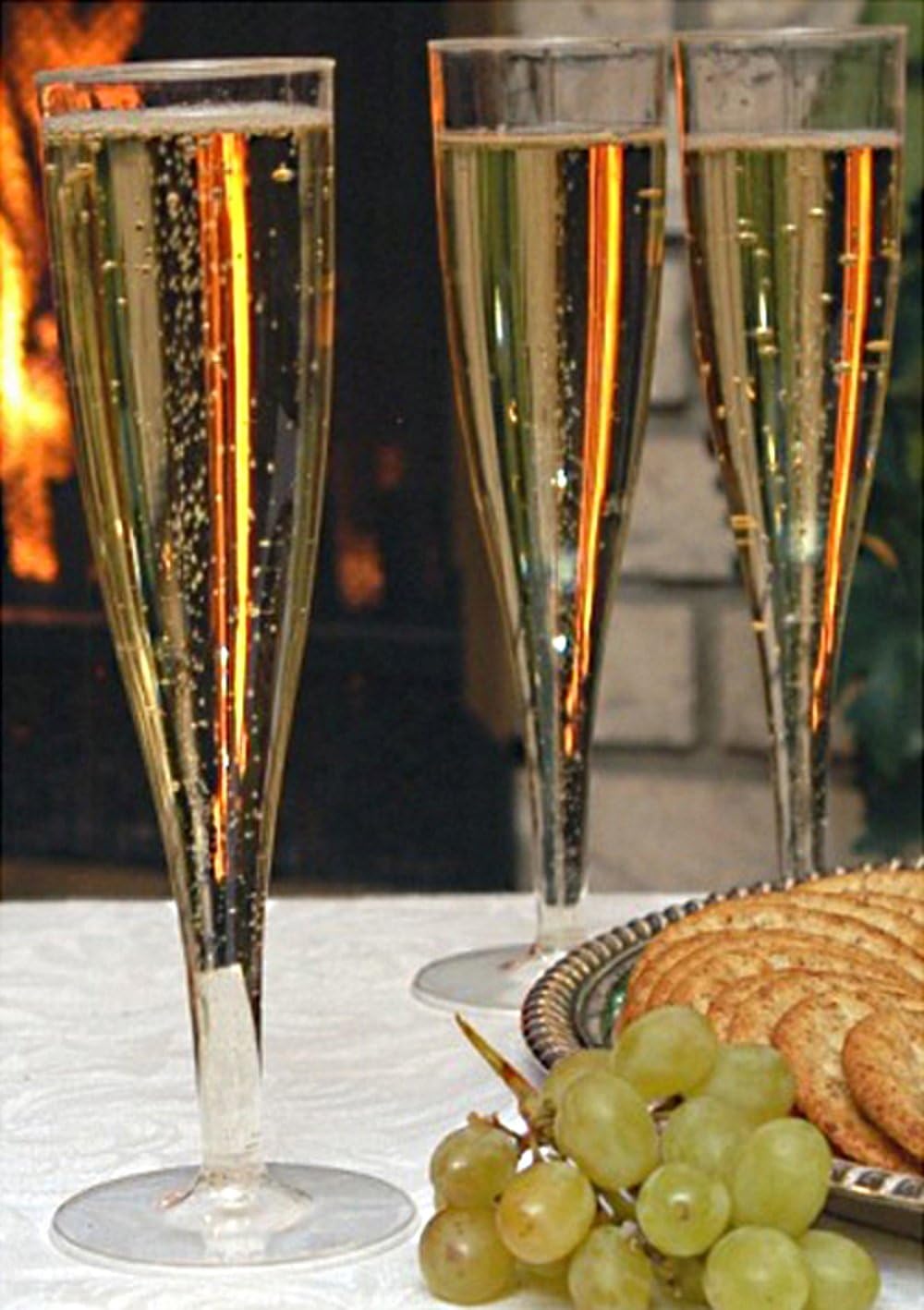 Party Favors Plus Clear Plastic Champagne Flutes 5 Oz 50 Count