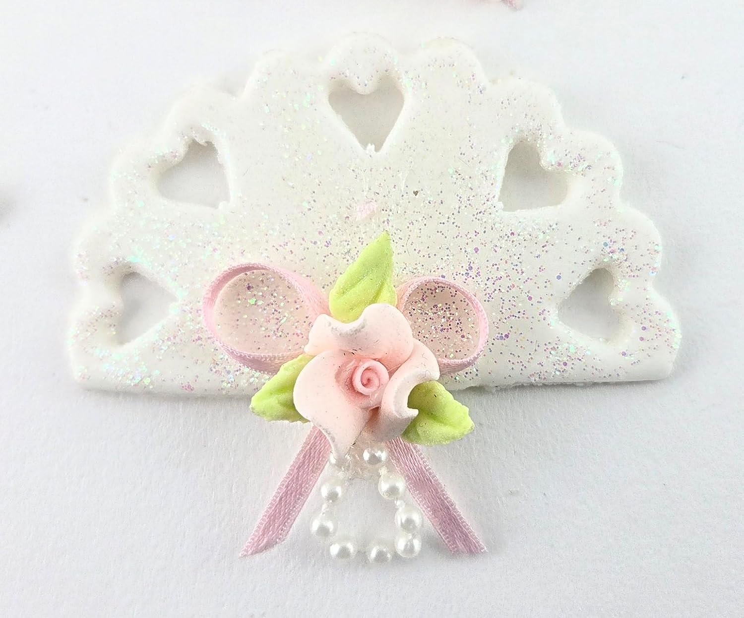Party Favors Plus Cold Porcelain Mix Capias Figurines White 11 Count