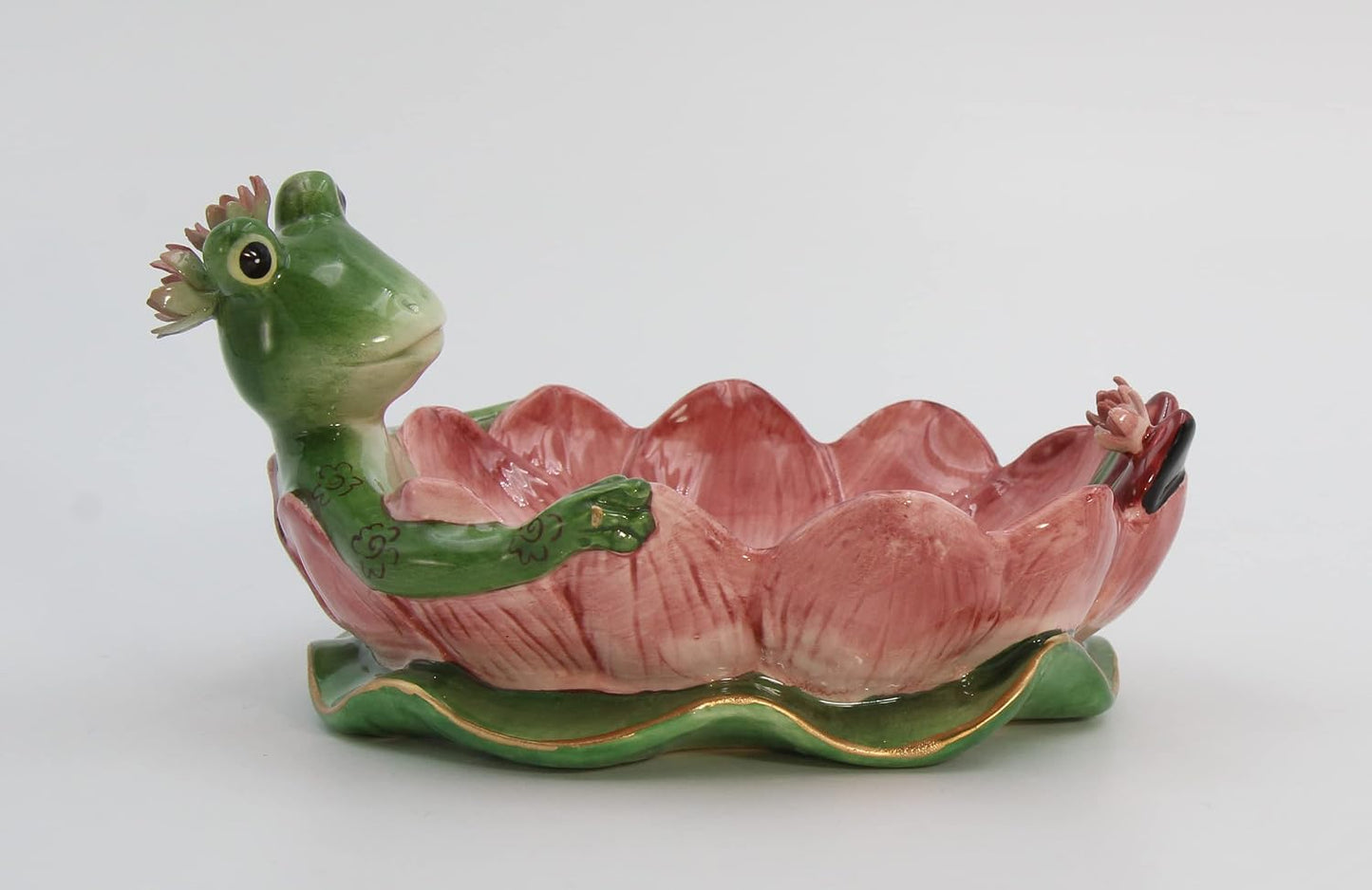 Cosmos Gifts Fine Ceramic Hand Painted Lady Frog on Water Lily Lotus Flower Soap Dish 6-1/4" L