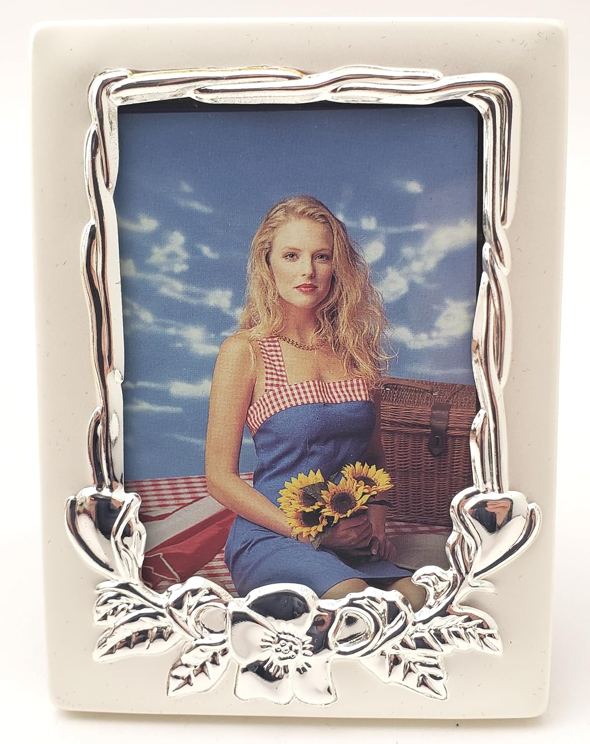 Party Favors Plus Ivory And Silver Metal Photo Frame 3X4 Inch 6 Count