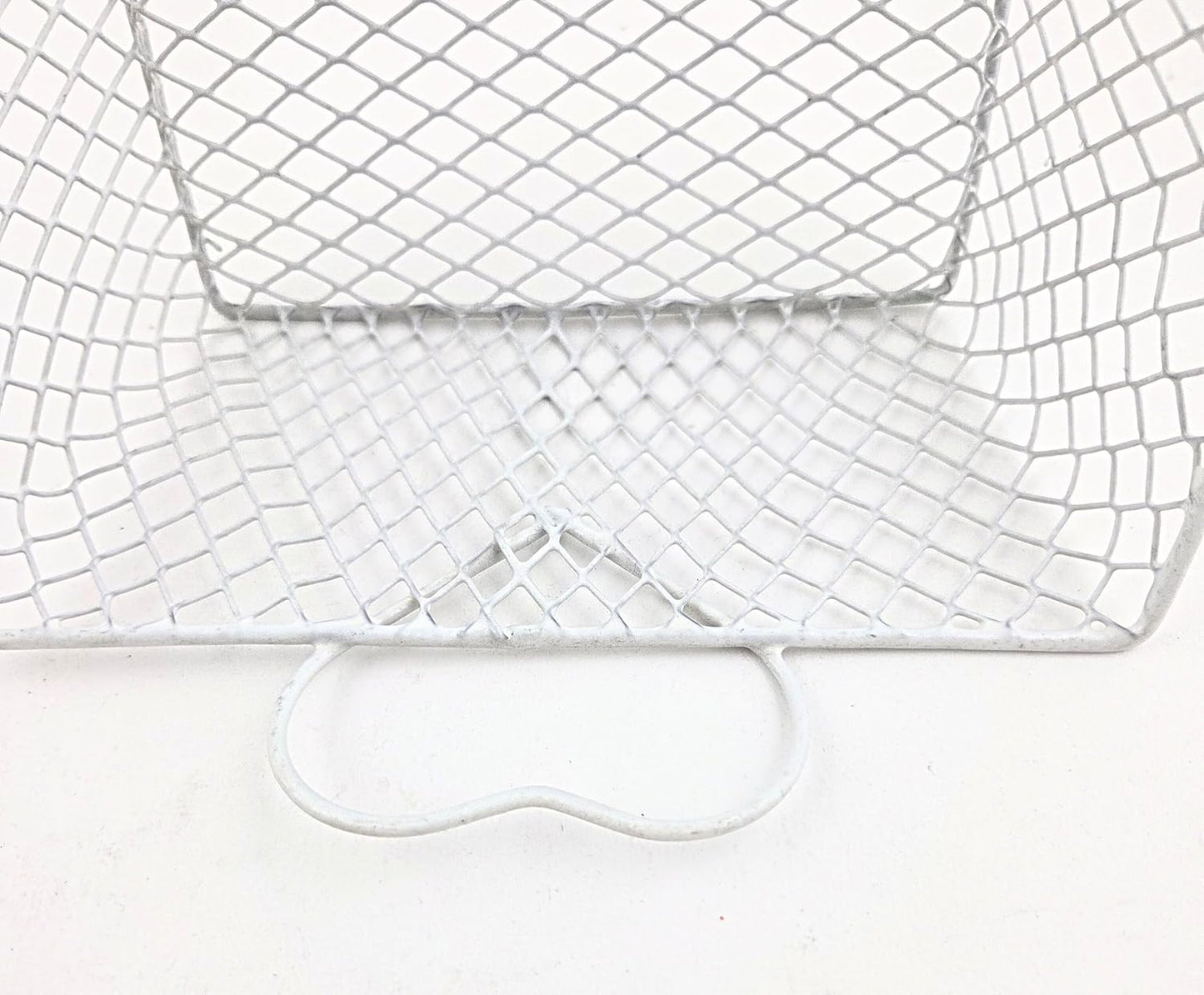 Party Favors Plus Wire Baskets Heart Shape Handles Metal White Black 8 Inch 4 Count