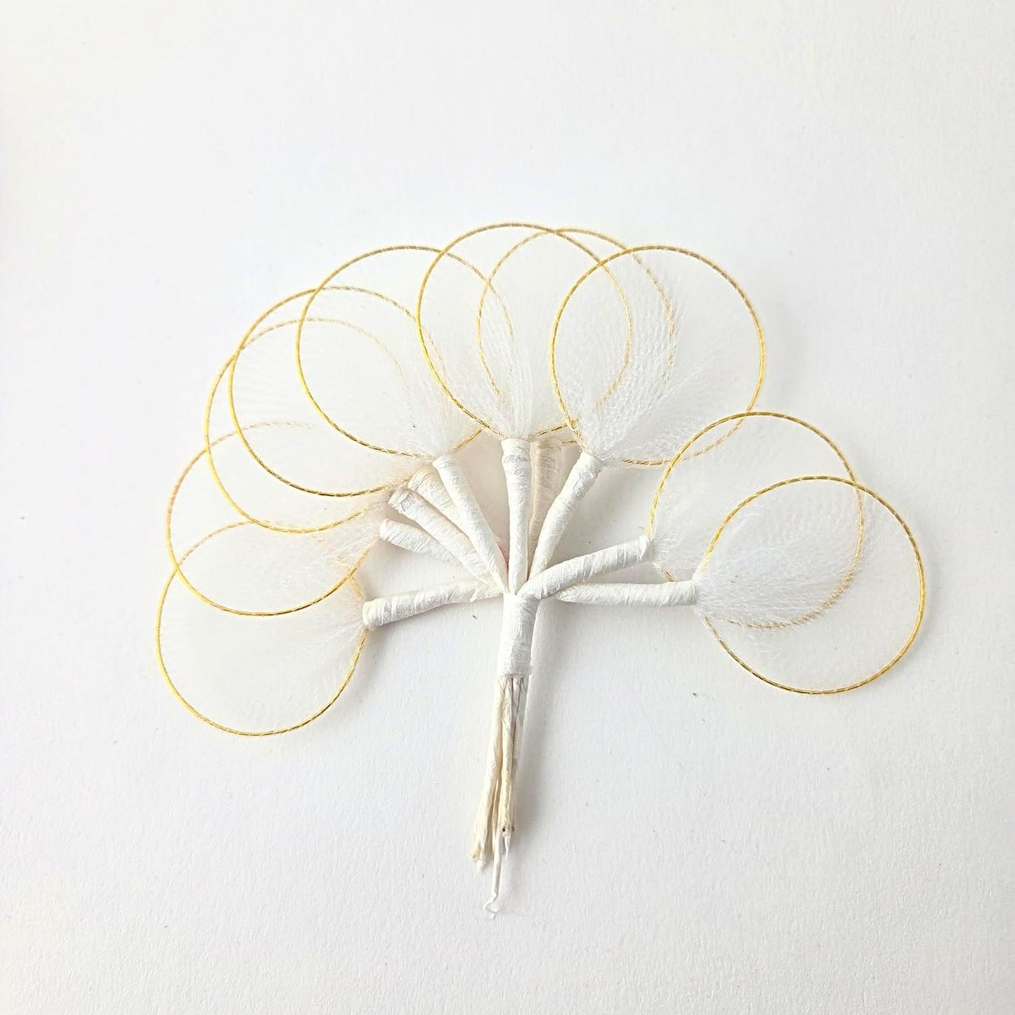 Party Favors Plus White Nylon Leaves Gold Trim Almond Flowers 100 Count