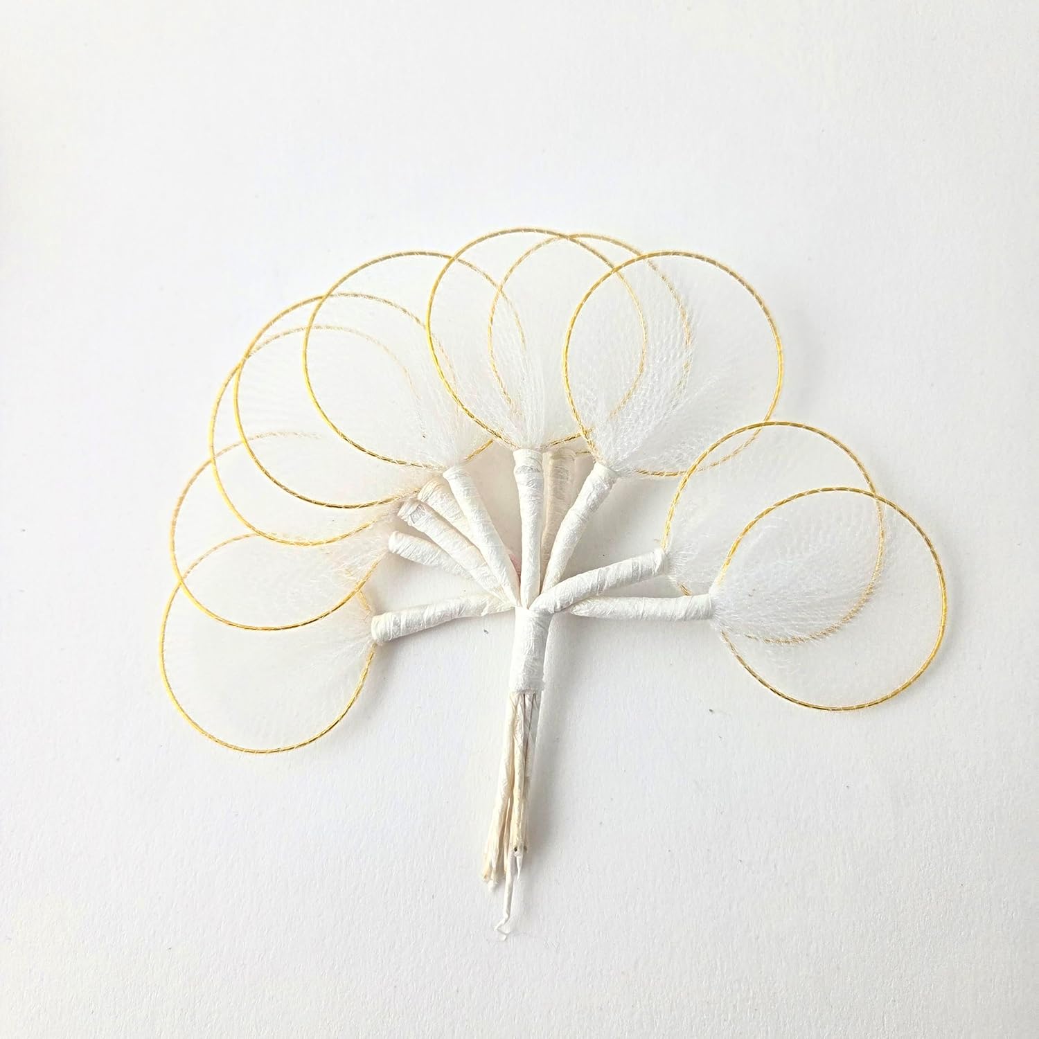 Party Favors Plus White Nylon Leaves Gold Trim Almond Flowers 100 Count