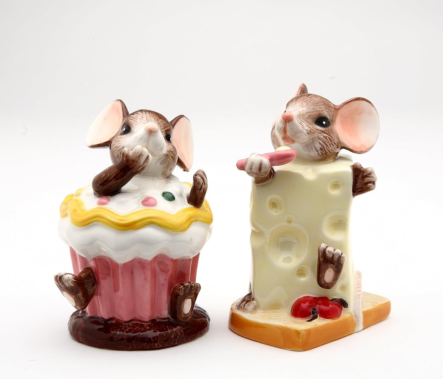 Cosmos Gifts Fine Ceramic Mice with Cheese & Cupcake Salt and Pepper Shakers Set 3-5/8" H