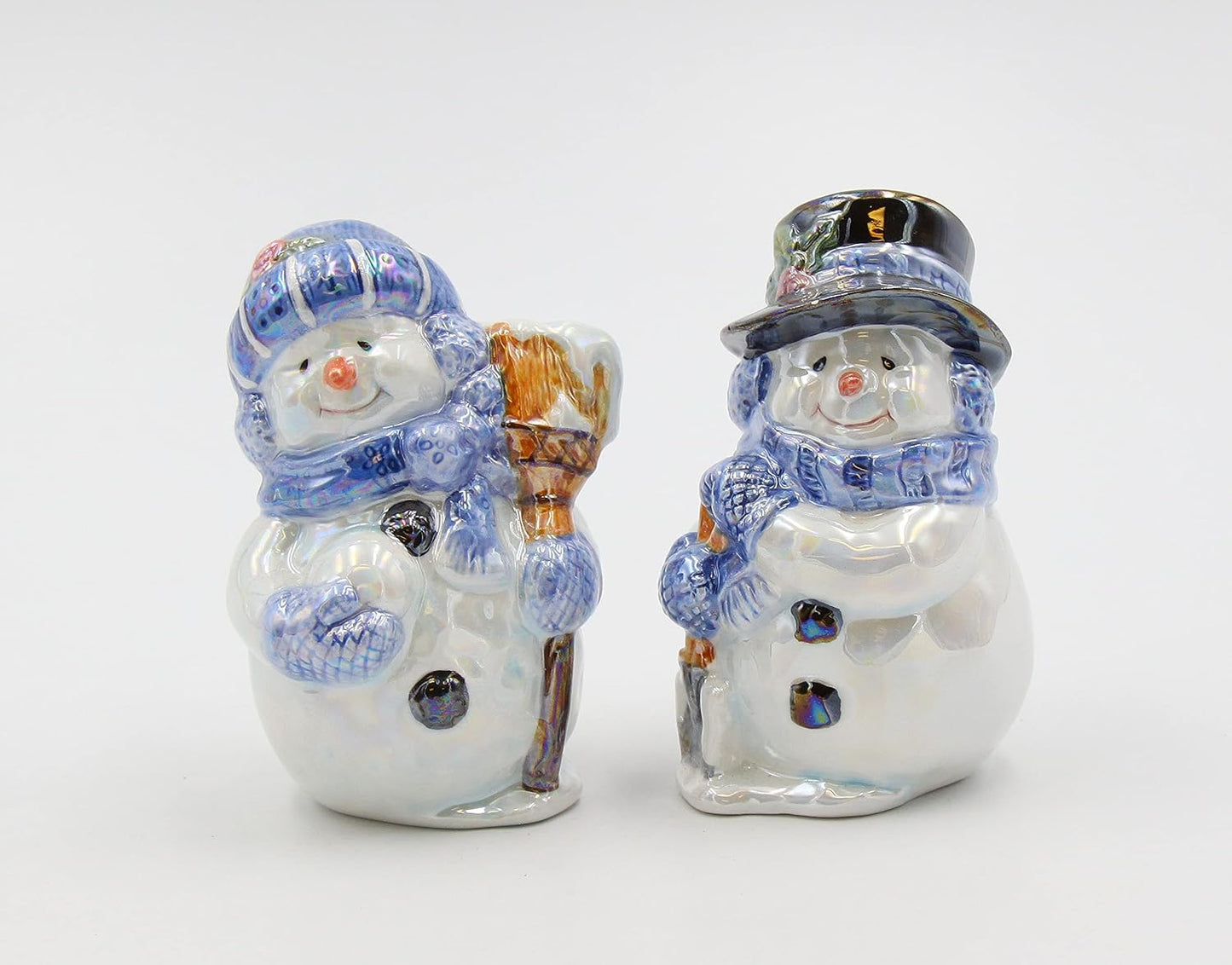 Cosmos Gifts Fine Ceramic Glossy Snowman Couple Salt and Pepper Shakers Set 3-1/2" H