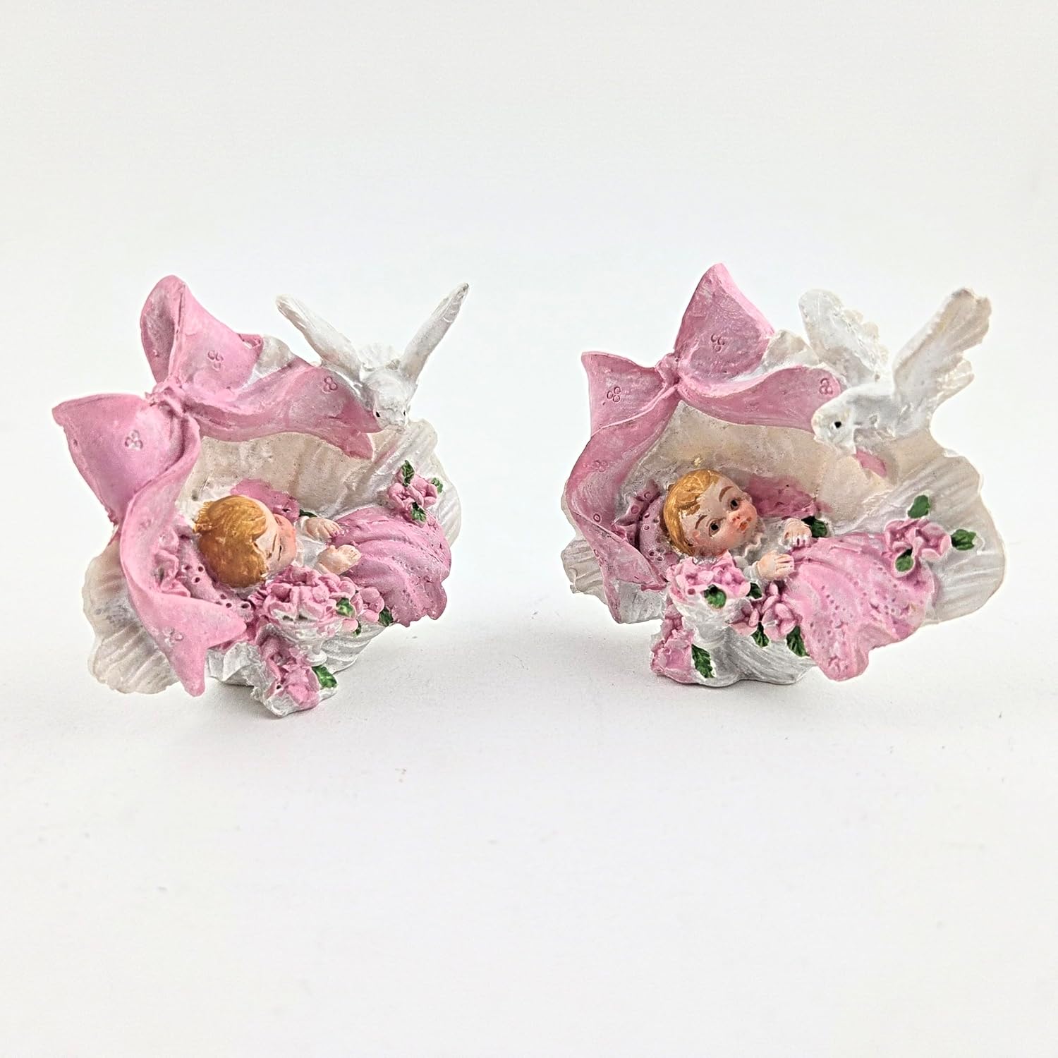 Party Favors Plus Baby Girl Sleeping in Clam Shell Polyresin Figurine Pink White 2.75 Inch Set of 2