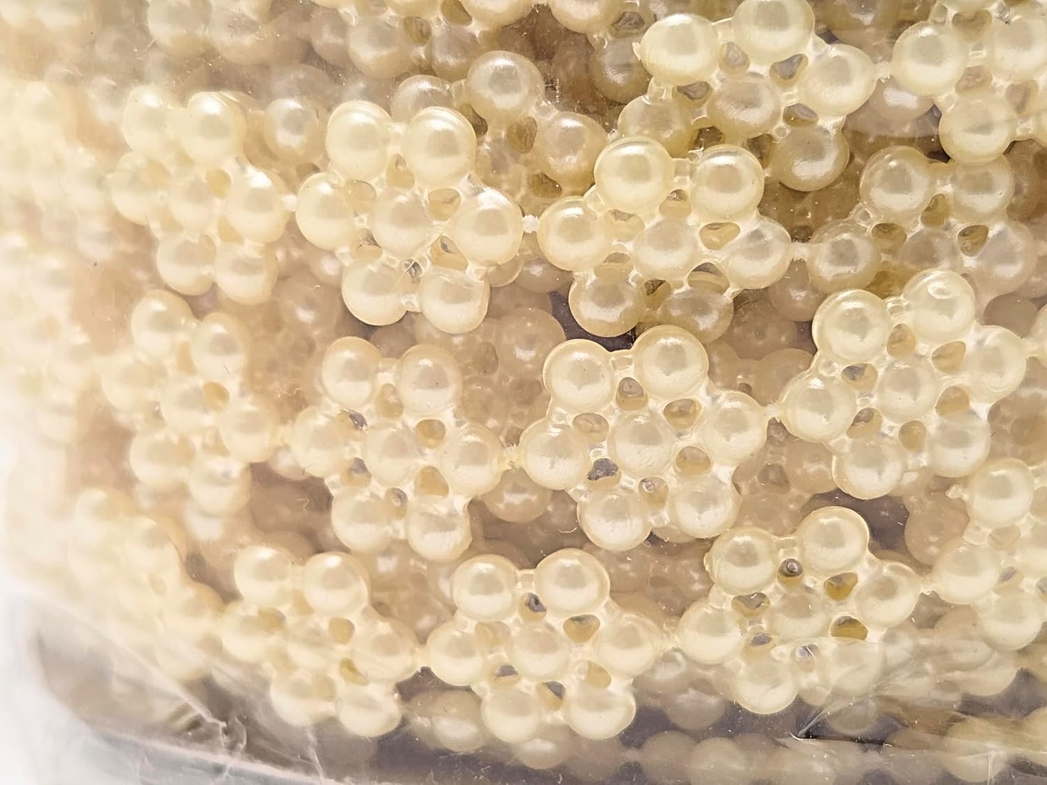 Party Favors Plus Ivory Pearl Bead Garland Flower Star Shape Plastic 10 Yards