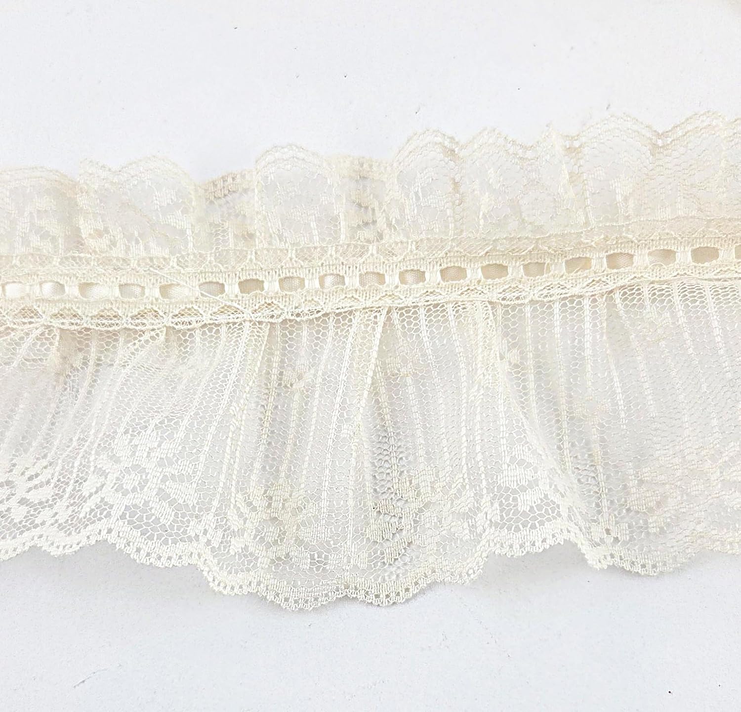 Ivory 2-Tier Ruffled Lace Trim 4" Wide, 2 Yards
