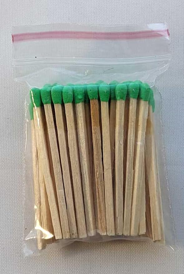 Party Favors Plus Green Wooden Match Sticks 1000 Count 2" with 50 Matchboxes