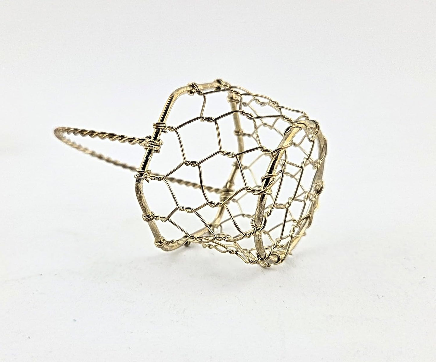 Party Favors Plus Gold Tone Miniature Hexagon Wire Basket with Twisted Handle 3.25 Inch 3 Piece Set