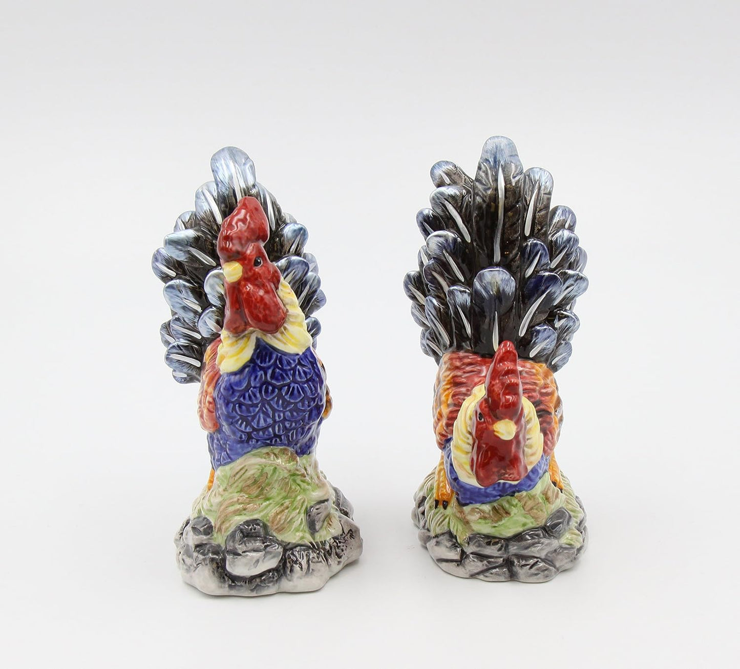 Appletree Design Ceramic Barn Yard Rooster Salt & Pepper Shaker Set 4-1/2" H