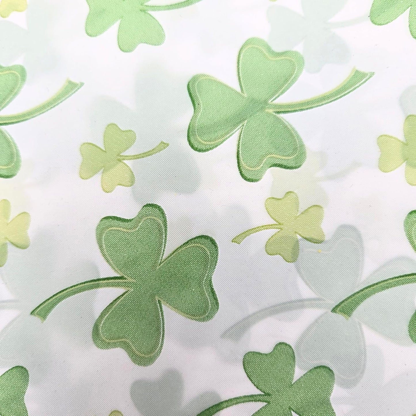 Party Favors Plus White Green Plastic Shamrock Placemat 14x10 Inch Set of 24